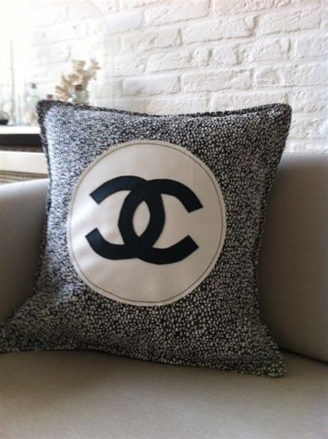 chanel kussen kopen|chanel online shop.